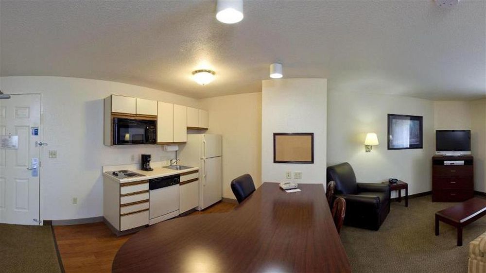 โซเนสตา ซิมพลี สวีท โอคลาโฮมา ซิตี้ แอร์พอร์ต Hotel โอคลาโฮมาซิตี้ ภายนอก รูปภาพ